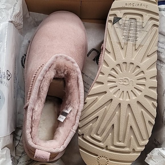 UGG Womens Classic Ultra Mini Ankle Boot - Picture 12 of 12